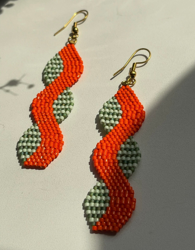 گوشواره تابستونی میوکی